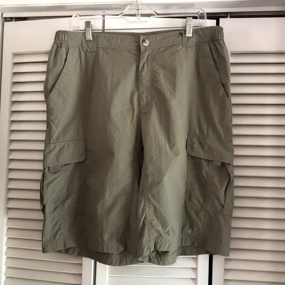 COLUMBIA Silver Ridge II Cargo Shorts *12 inch* Size LARGE - Picture 1 of 7